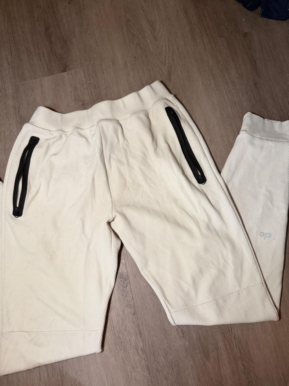 Alo Men’s Cream Waffle Zip-Pocket Jogger Pants